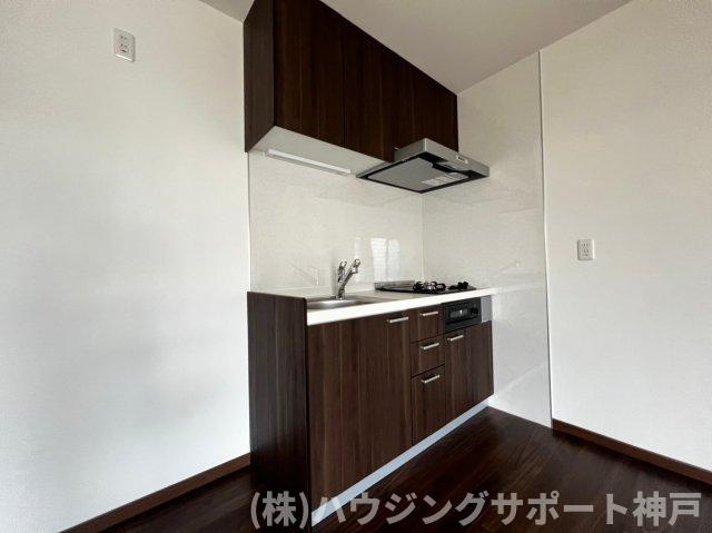 アーバン宮の前のキッチン
