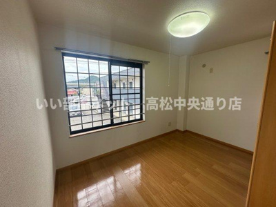 【内装】 | ロイヤルピジョン