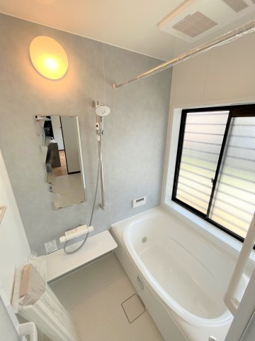 【浴室】 | 仲介手数料無料！常盤小学校に通えるリフォーム済み中古住宅！宇部市西岐波 | ゆったり過ごせるお風呂です