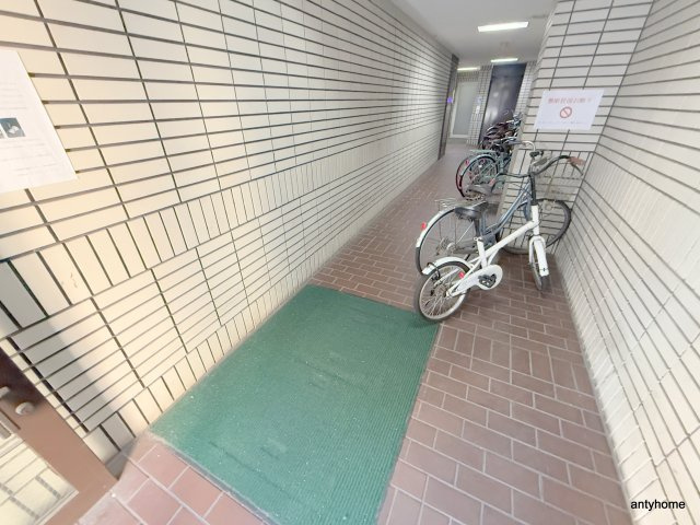 サニーコーポ山中　仲介手数料無料のロビー