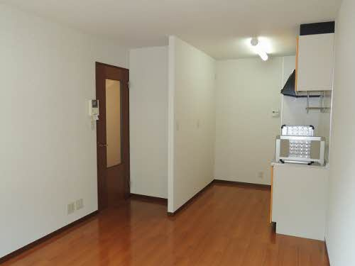 サザンクロスかるがの洋室