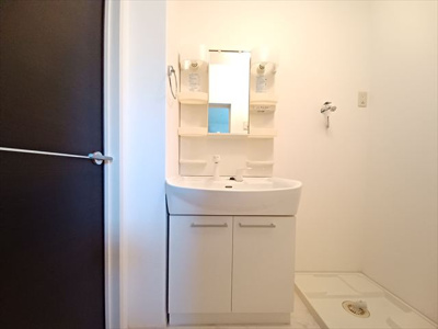 【洗面所】 | レセンテ・ジュン