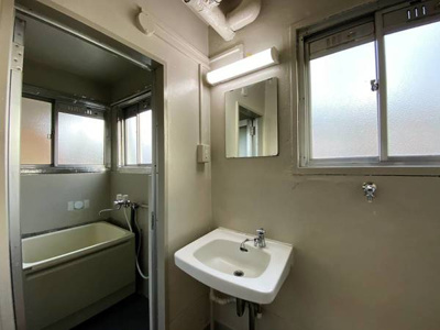 【洗面所】 | ビレッジハウス葛ノ葉2号棟 | ビレッジハウスの同一物件・同一タイプの間取りの写真です