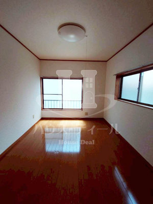 【洋室】 | 石井邸