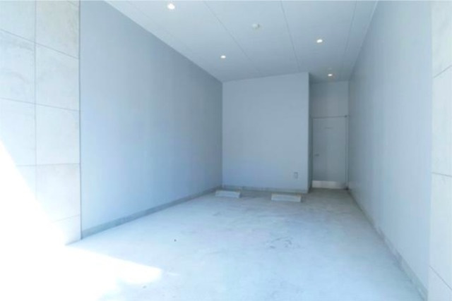 GENOVIA 田町 skygardenの駐車場