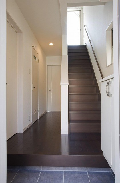 中島新町４－１２０５コダテックスⅠＡの玄関