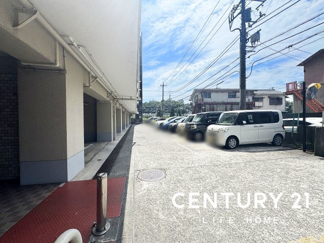 【多摩稲城マンションB棟】の画像