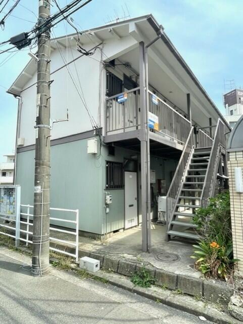 横浜市神奈川区松見町１丁目のアパートの画像