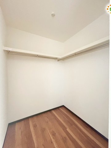 東松山市本町　第4期　新築一戸建て　ワイウッドコート　01の収納