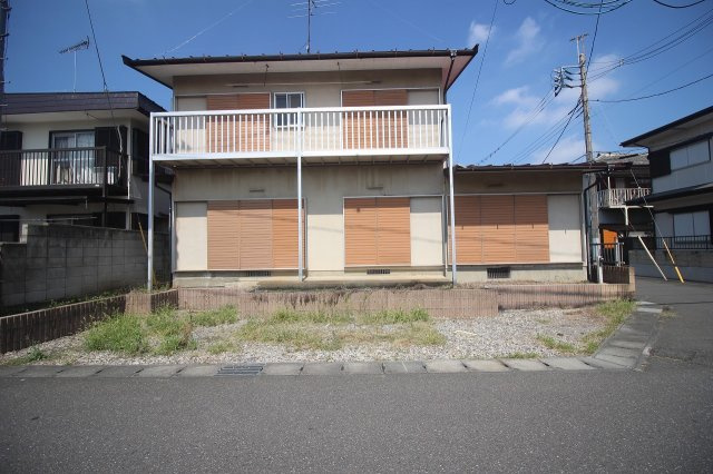 小山市土塔の外観|南側より（2025年9月撮影）