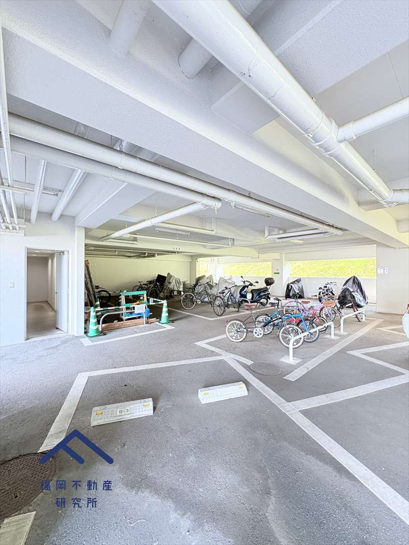 デュオ柏原10の周辺