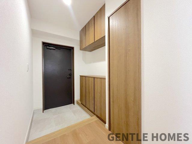 エバーライフ春日公園の玄関