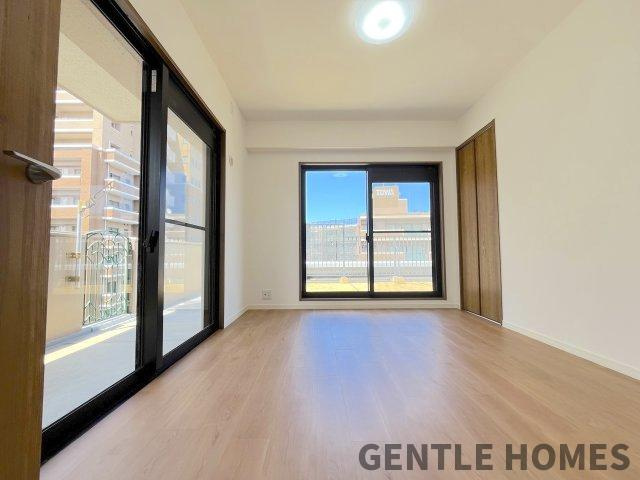 エバーライフ春日公園の洋室