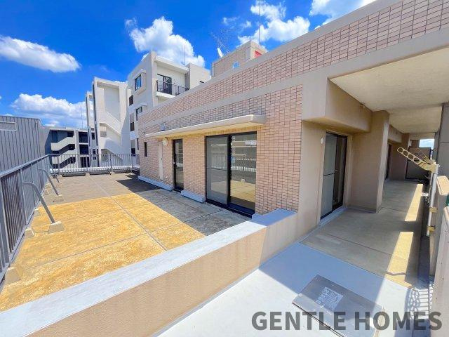 エバーライフ春日公園のバルコニー