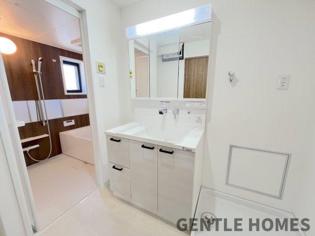 エバーライフ春日公園の独立洗面台