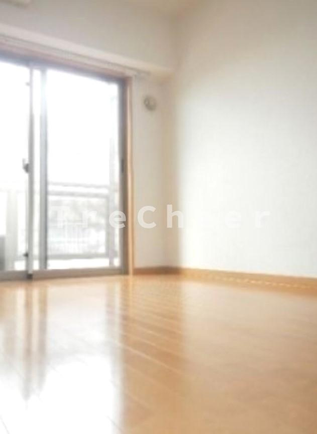 サンバレー常盤台の居間・リビング