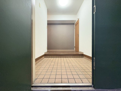 【玄関】 | 高塚苑