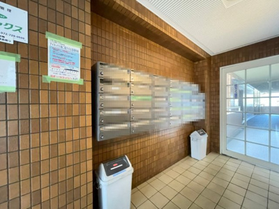 【エントランス】 | 高塚苑