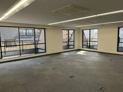 【内装】 | 蔵前イシイビル