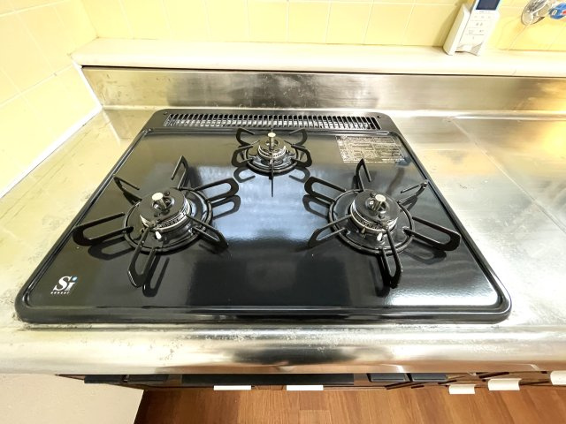 大網白里市上谷新田383戸建のキッチン