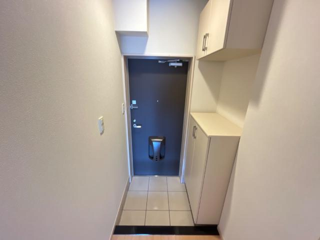 アリウスの玄関|玄関