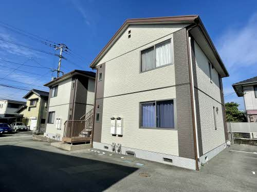 熊本市南区孫代町のアパートの外観