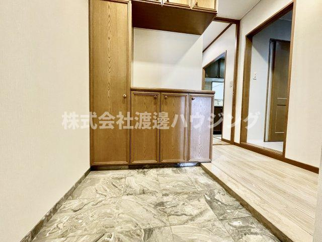 ジオ緑地公園3番館の玄関