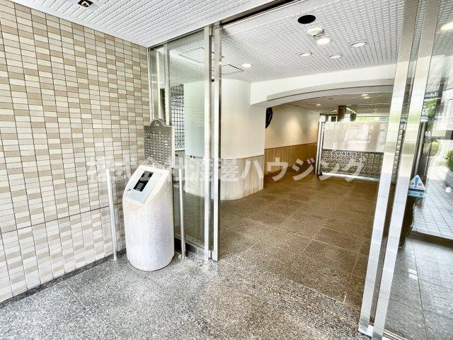 ジオ緑地公園3番館のエントランス