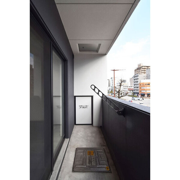 レジデンシア泉Ⅰ　名古屋市賃貸 仲介手数料無料のバルコニー