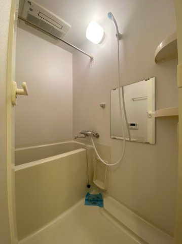 レジディア東桜　名古屋市賃貸 仲介手数料無料の浴室|バス
