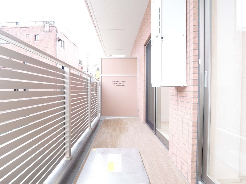 プレジオ永和EUROのバルコニー