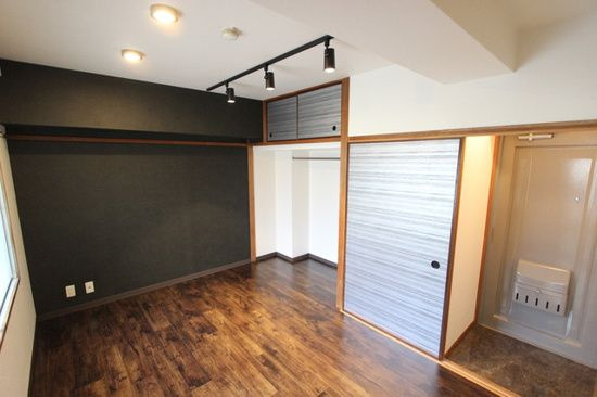 サンハイツ桑山の居間・リビング