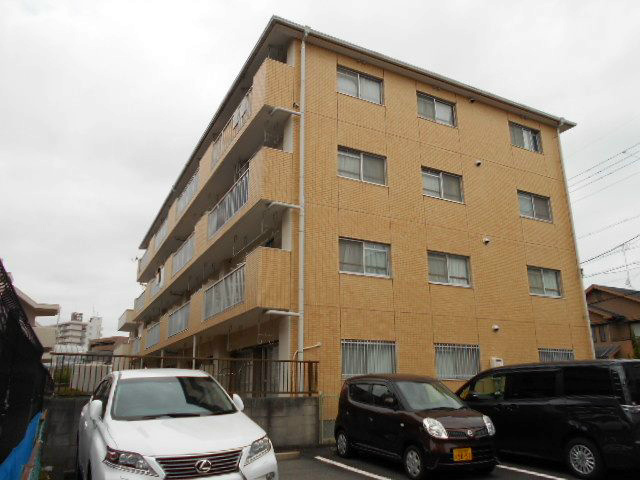 メゾンドール小島の外観