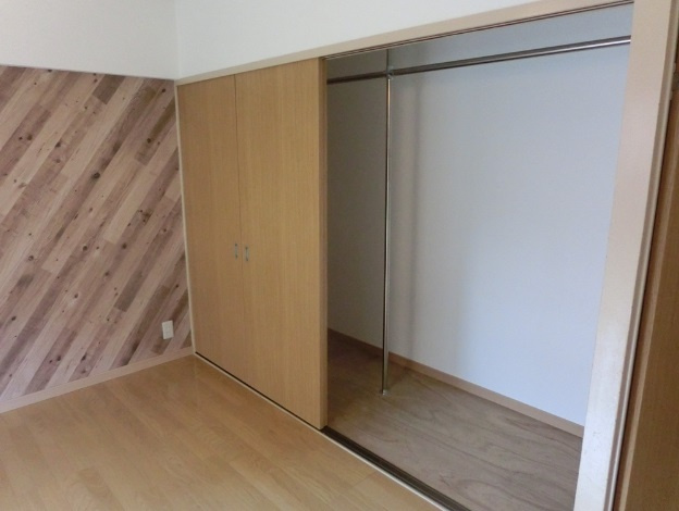 メゾンドール小島の玄関