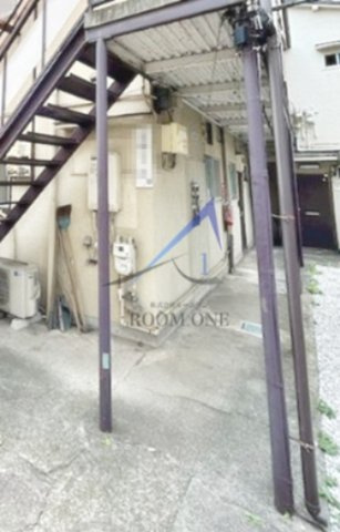 さゆり荘のエントランス|エントランスです。