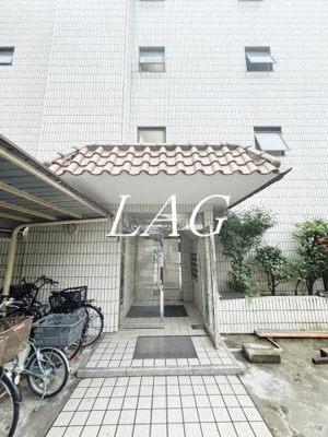 【エントランス】 | サンマリノ | エントランスです。