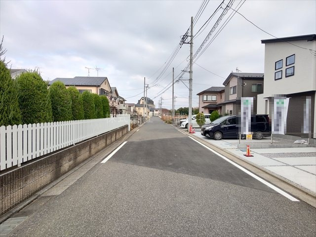 【前面道路含む現地写真】 | 狭山市広瀬台10期　全2棟　1号棟 | 都市ガス・本下水