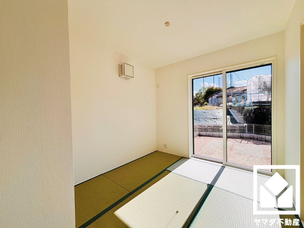草津市下笠町　24-1期　1号棟の和室