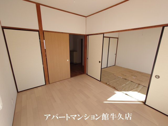 第2明紀マンションの洋室