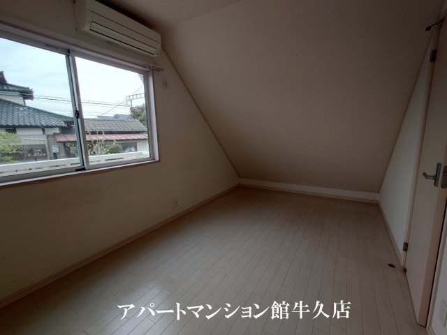 ドールハウスの子供部屋