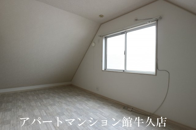 ドールハウスの寝室