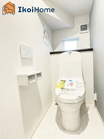 明石市第3大久保町八木　新築戸建のトイレ|【ホームページに現地動画掲載中】●年中無休：当日予約可●1階・2階ウォッシュレット付のお手洗いです