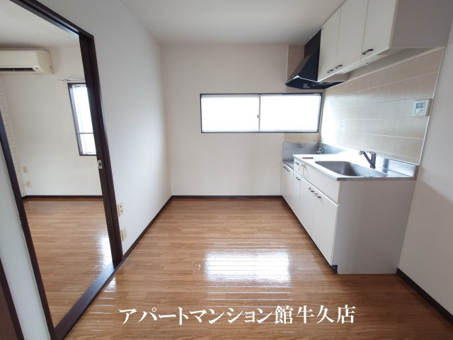 サンピアみどり野の居間・リビング