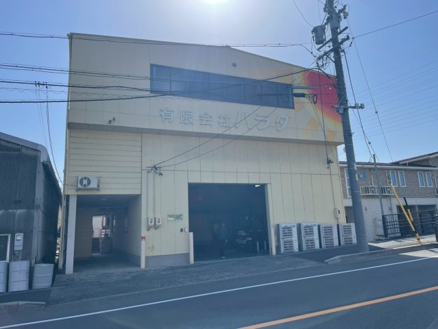 天白貸倉庫の外観