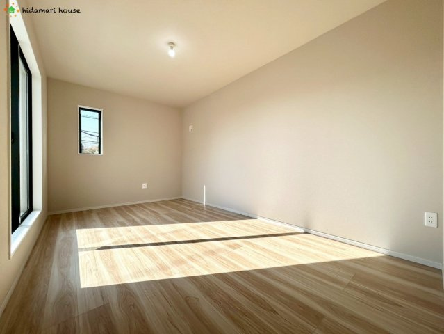 西区指扇15期　新築戸建　LIGARE01の寝室|2階　主寝室　9.7帖