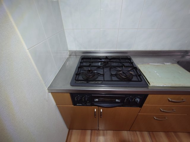 ヒーロー1番館のキッチン