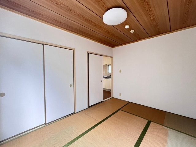 グランメールBの内装|明るい室内です