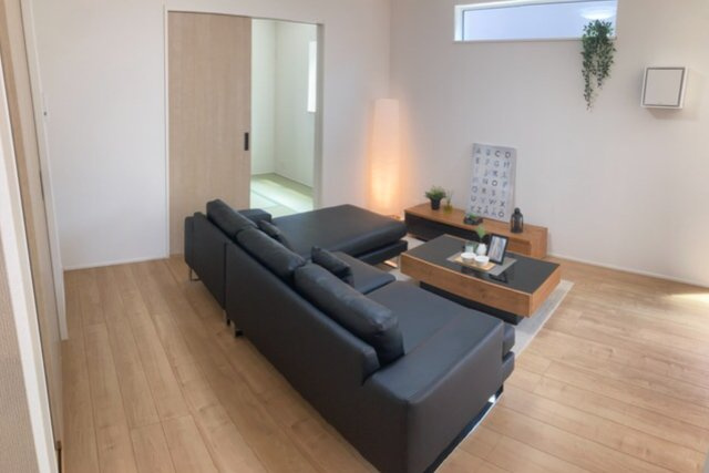 新築戸建　柏市松葉町３丁目の居間・リビング