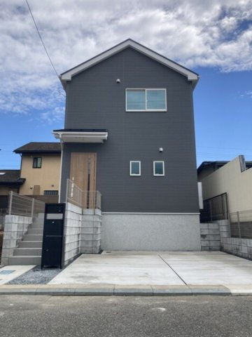 新築戸建　柏市松葉町３丁目　の前面道路含む現地写真