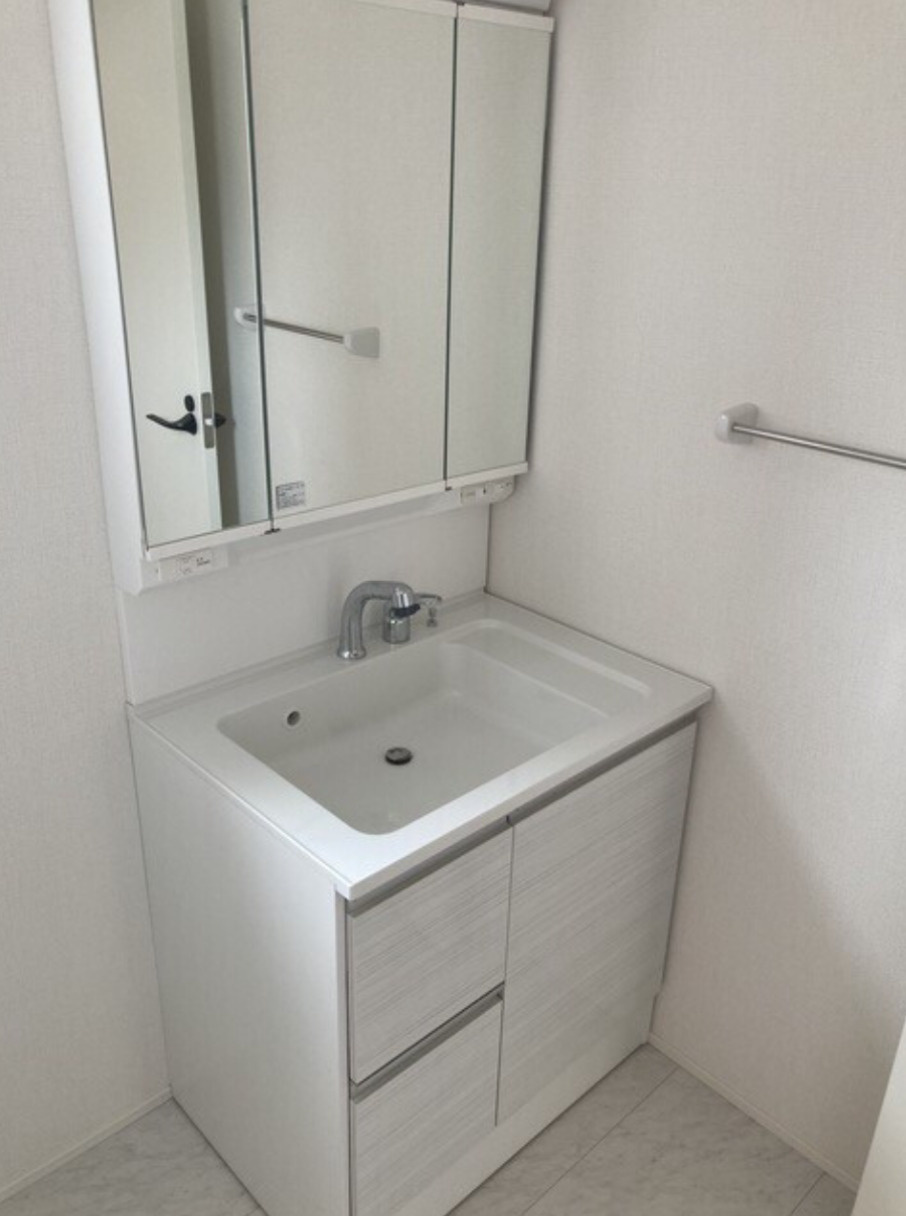 新築戸建　柏市松葉町３丁目　の独立洗面台